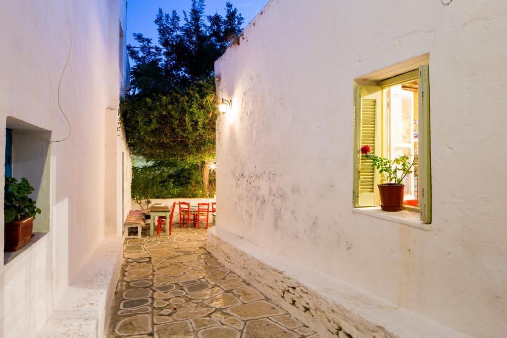 Castro Hotel Folégandros Екстериор снимка