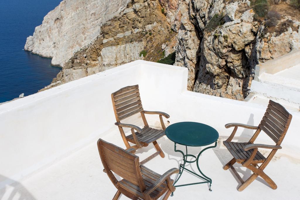 Castro Hotel Folégandros Екстериор снимка