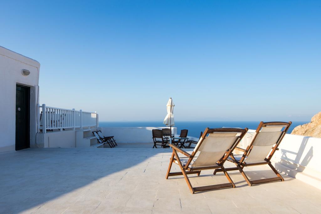 Castro Hotel Folégandros Екстериор снимка