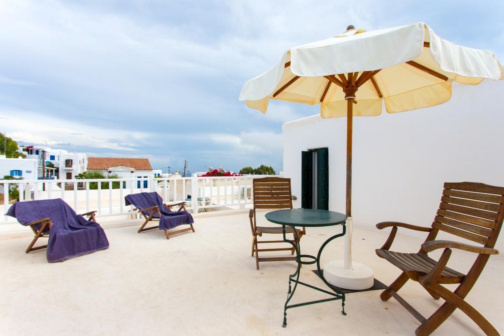 Castro Hotel Folégandros Екстериор снимка